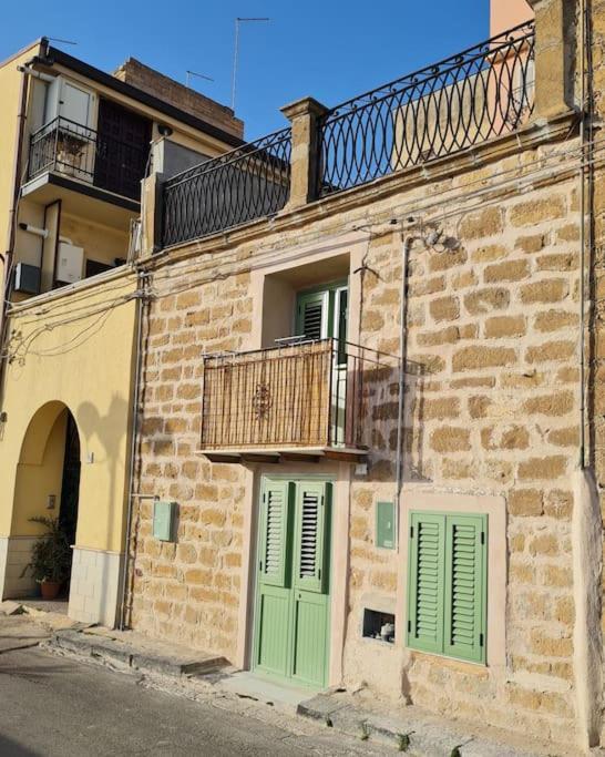 Ca' Sole Apartment Butera Exterior photo